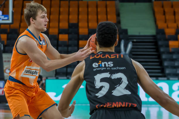 引援逻辑 引援逻辑