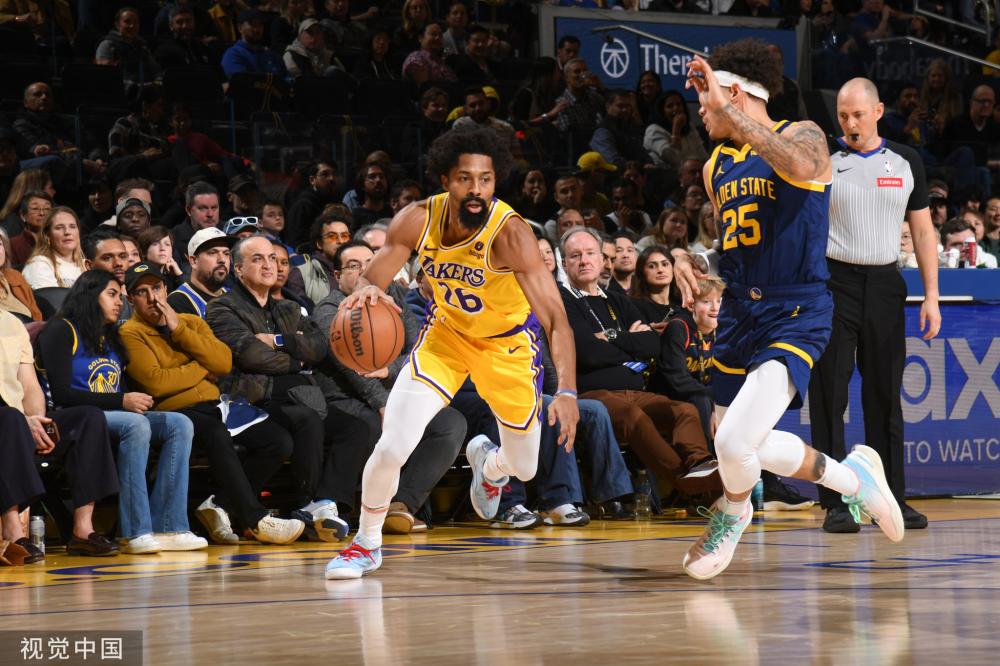 路高歌猛进 路高歌猛进